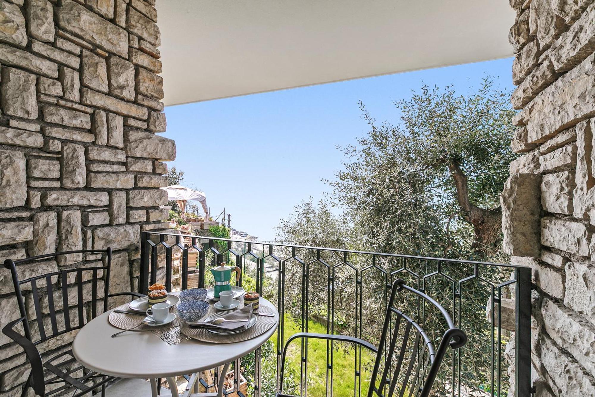 Lake View Villa Mercurio With Shared Pool Brenzone sul Garda Exterior foto